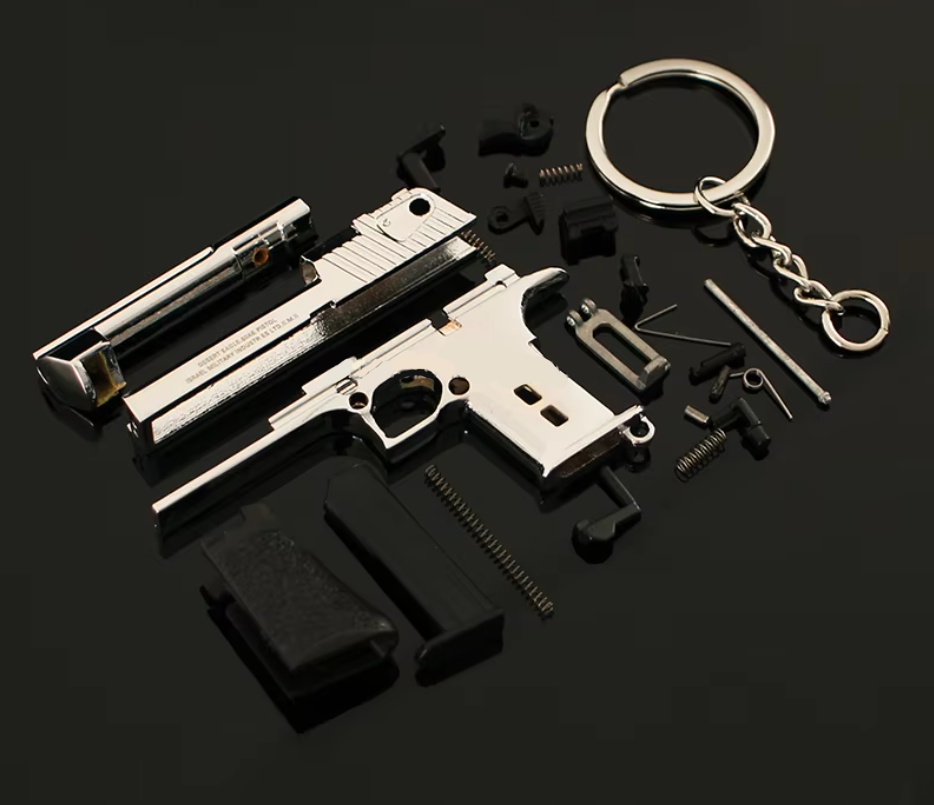 Desert Eagle Mini Metal Gun 6.6CM Keychain Zinc Alloy Gun Toy Metal
