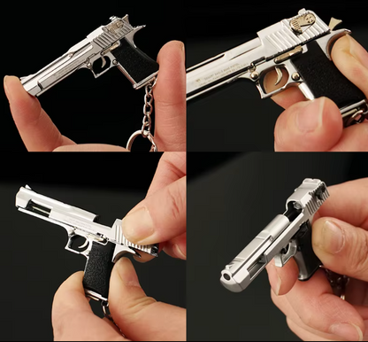 Desert Eagle Mini Metal Gun 6.6CM  Keychain Zinc Alloy Gun Toy Metal