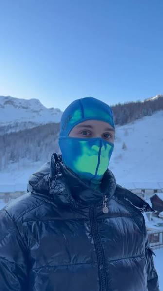 Heat Reactive Colour Changing Thermal Mask Skiing Hiking Full Head Wrap